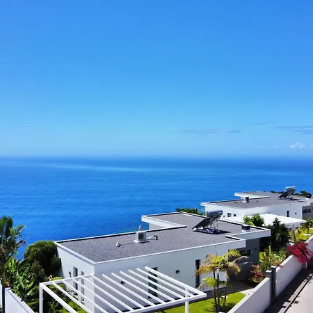 Serenity - Modern With Pool - Prazeres, Madeira Prazeres
